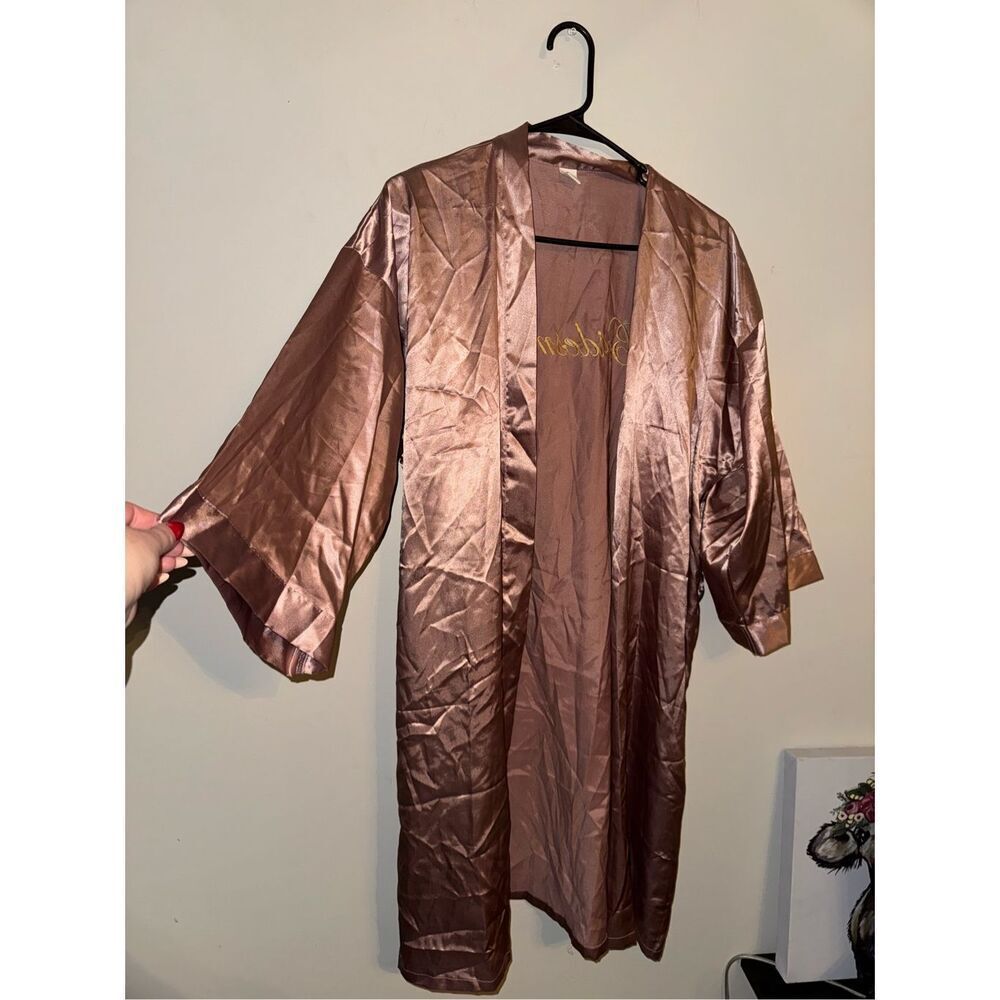 Bridesmaid Mauve Embroidered Robe- Size Large - Picture 3 of 5